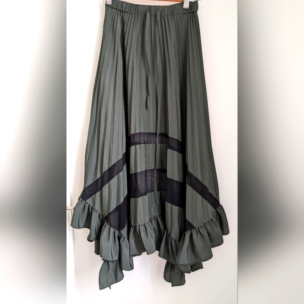 Claudie Pierlot pleated skirt, olive green